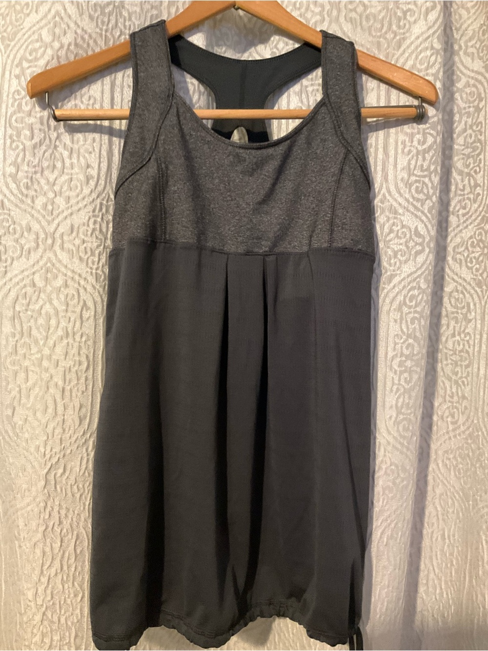 Old Navy Gray Racerback tank top Size S